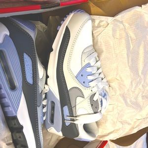 Women’s Nike Air Max 90 Sneakers